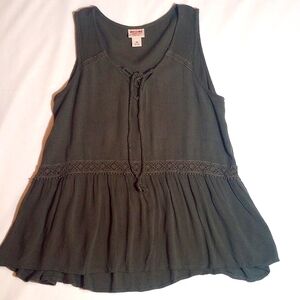 Mossimo sleeveless green blouse